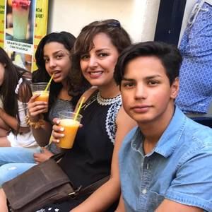 Meet your Posher, Lizbeth